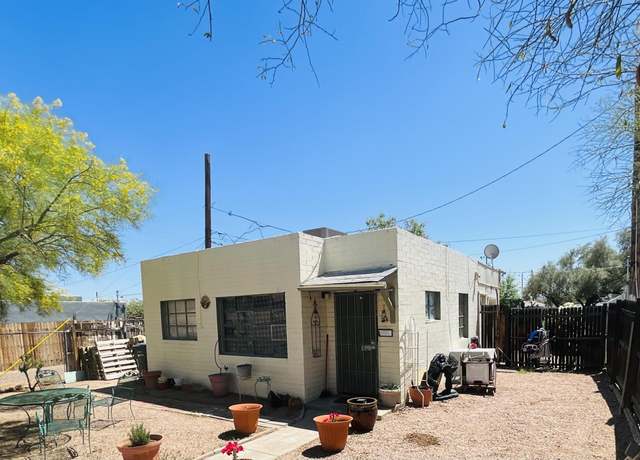 Property at 1731 E Moreland St, Phoenix, AZ 85006, 2 beds, 1 bath