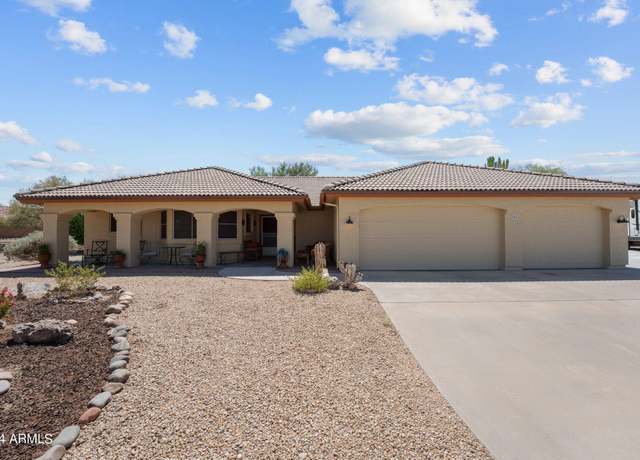 Property at 245 N Aztec Trl, Wickenburg, AZ 85390, 3 beds, 2 baths