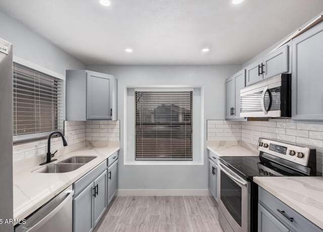 Property at 8826 W Amelia Ave, Phoenix, AZ 85037, 3 beds, 2 baths