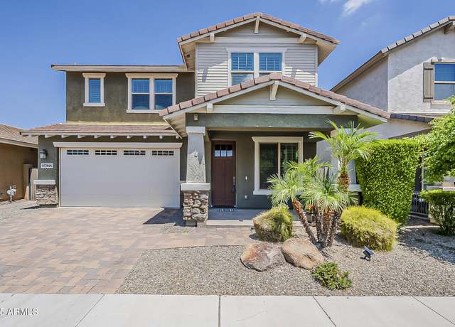 Property at 3422 E Strawberry Dr, Gilbert, AZ 85298, 5 beds, 4 baths