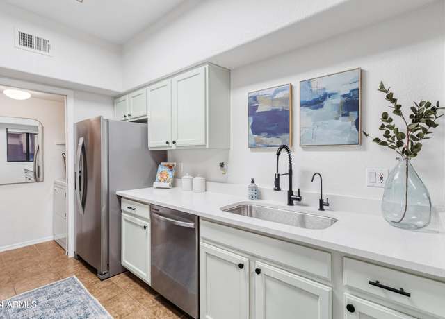 Property at 10401 N Saguaro Blvd #224, Fountain Hills, AZ 85268, 2 beds, 2 baths