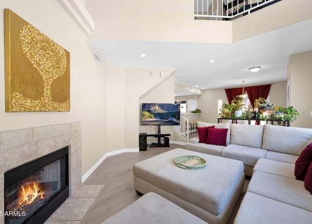 Property at 5018 E Siesta Dr #3, Phoenix, AZ 85044, 2 beds, 2.5 baths