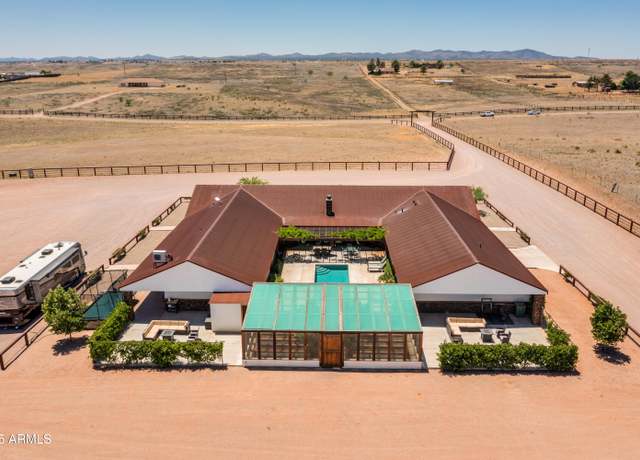 Property at 68 Curly Horse Rd, Sonoita, AZ 85637, 4 beds, 5 baths