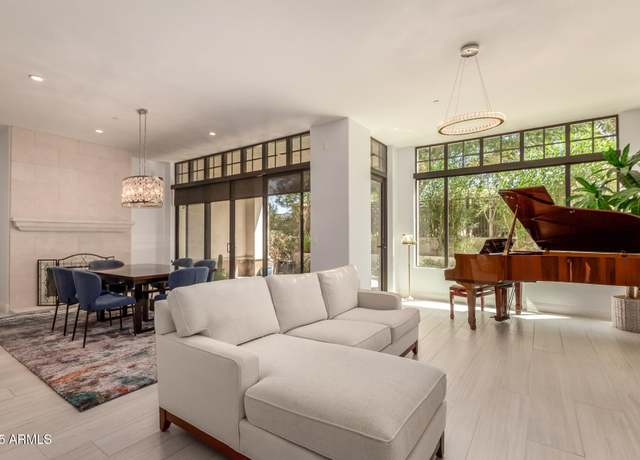 Property at 8 E Biltmore Est #117, Phoenix, AZ 85016, 3 beds, 2.5 baths