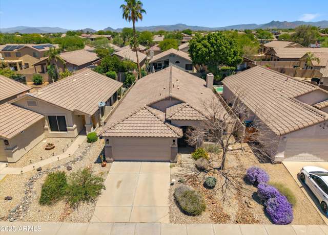 Property at 4440 E Tether Trl, Phoenix, AZ 85050, 4 beds, 2 baths