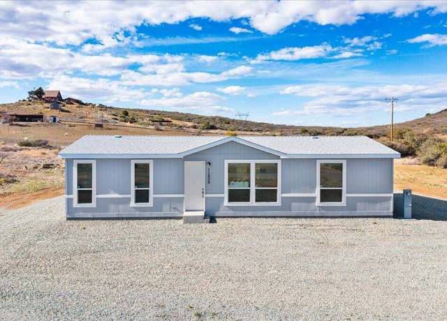 Property at 11230 E Putnam Dr, Mayer, AZ 86333, 3 beds, 2 baths