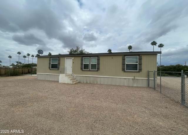 Property at 10231 E Illini St, Mesa, AZ 85208, 3 beds, 2 baths