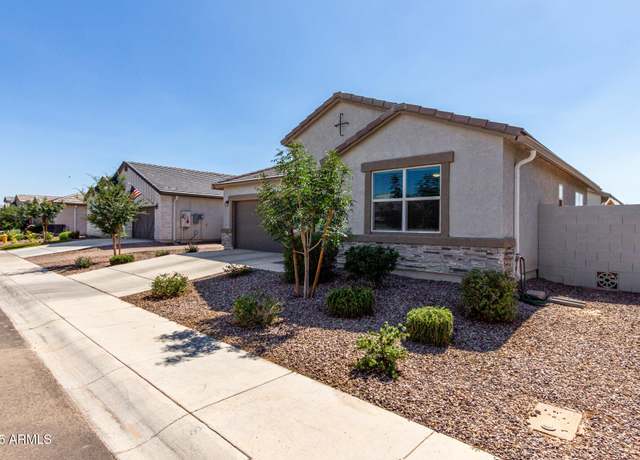 Property at 37044 N Aleutian Dr, San Tan Valley, AZ 85143, 3 beds, 2 baths