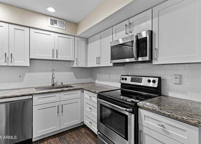 Property at 6007 N 79th St, Scottsdale, AZ 85250, 2 beds, 1.5 baths