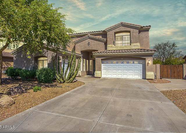 Property at 2982 E Boston St, Gilbert, AZ 85295, 5 beds, 3.5 baths