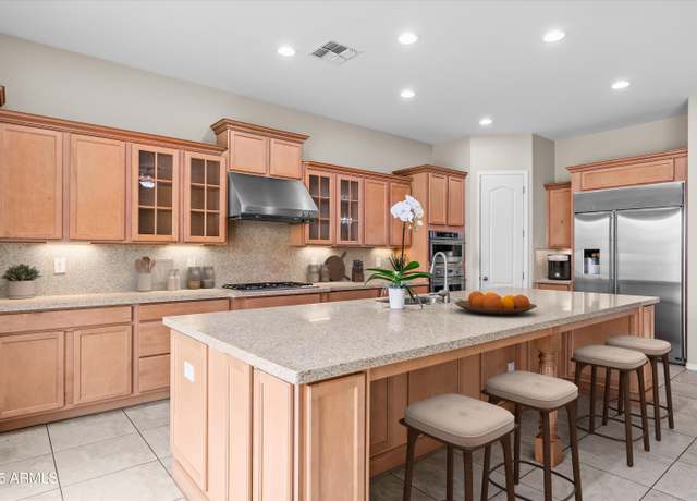 Property at 2040 E Geronimo St, Chandler, AZ 85225, 3 beds, 3 baths
