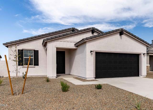 Property at 17585 N Bolerno Dr, Maricopa, AZ 85138, 4 beds, 2 baths