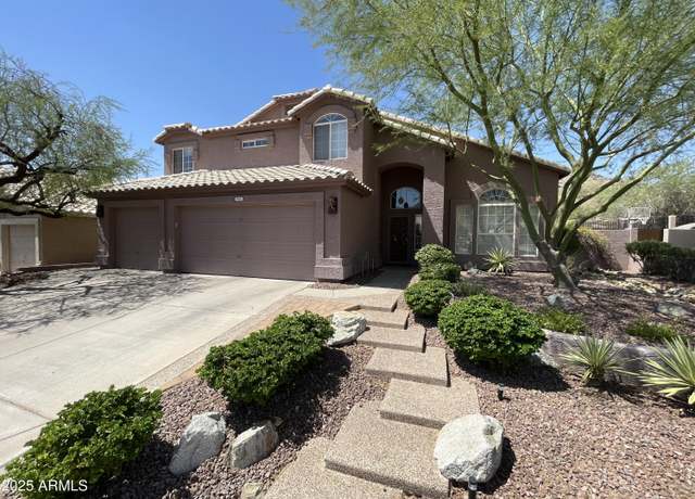 Property at 2205 E Granite View Dr, Phoenix, AZ 85048, 5 beds, 3 baths