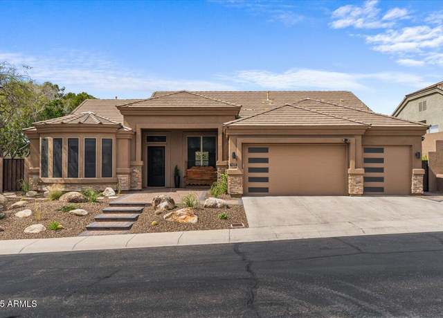 Property at 14628 S 4th Dr, Phoenix, AZ 85045, 5 beds, 3 baths