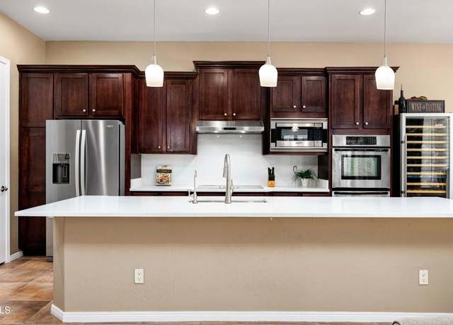 Property at 2059 W Whisper Rock Trl, Phoenix, AZ 85085, 3 beds, 2.5 baths