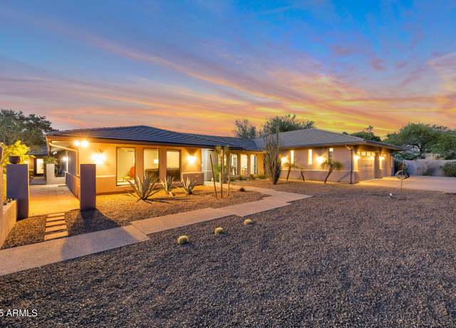 Property at 22039 N 86th Ave, Peoria, AZ 85383, 5 beds, 3.5 baths