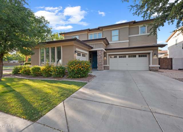 Property at 3822 E Amber Ln, Gilbert, AZ 85296, 5 beds, 4 baths