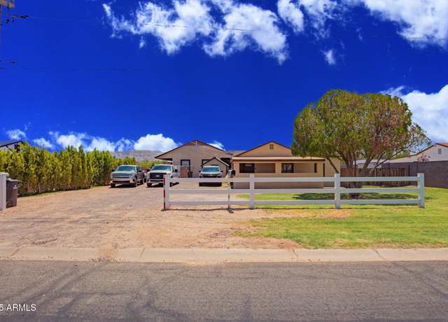 Property at 1221 E Alta Vista Rd, Phoenix, AZ 85042, 3 beds, 2 baths