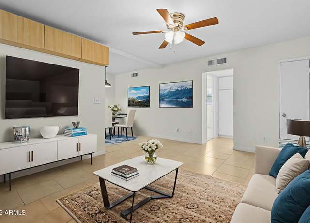 Property at 749 E Montebello Ave #127, Phoenix, AZ 85014, 1 bed, 1 bath