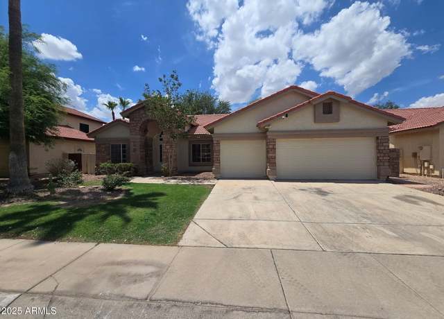 Property at 11233 W Olive Dr, Avondale, AZ 85392, 4 beds, 2 baths