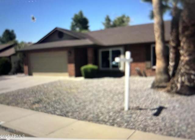 Property at 6158 E Encanto St, Mesa, AZ 85205, 3 beds, 2 baths
