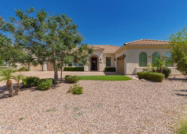 Property at 3990 E Iris Dr, Chandler, AZ 85286, 5 beds, 4.5 baths