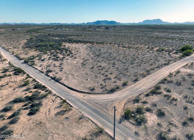 Property at 0 N 377th Ave -- #33, Tonopah, AZ 85354
