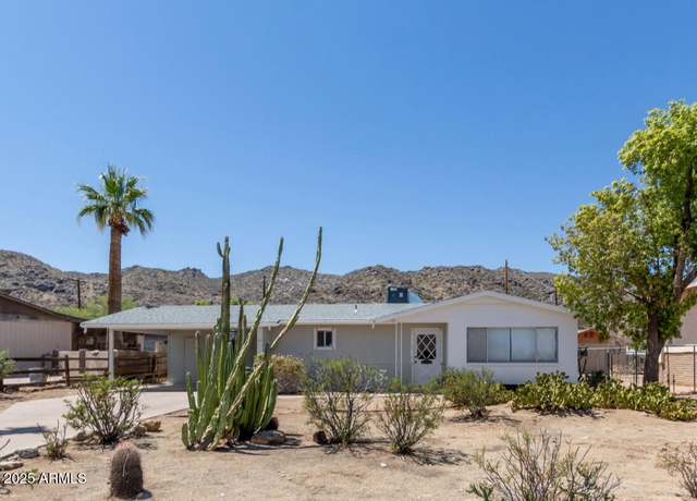 Property at 1413 E Dobbins Rd, Phoenix, AZ 85042, 3 beds, 2 baths