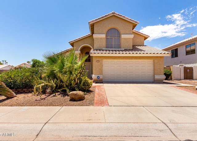 Property at 1403 W Goldfinch Way, Chandler, AZ 85286, 4 beds, 3 baths