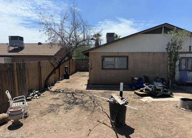 Property at 604 W Emelita Ave, Mesa, AZ 85210, 2 beds, 1.75 baths