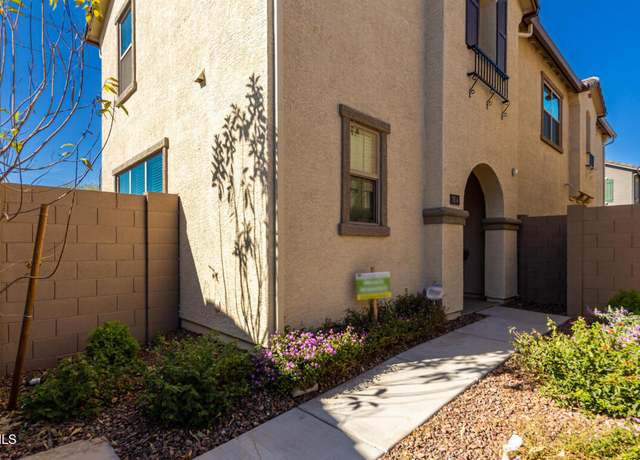 Property at 3914 S 58th Ln, Phoenix, AZ 85043, 4 beds, 2.5 baths