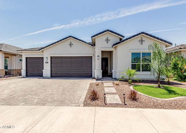Property at 10447 W Salter Dr, Peoria, AZ 85382, 3 beds, 2 baths