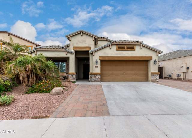 Property at 6608 W Saguaro Park Ln, Glendale, AZ 85310, 3 beds, 2 baths