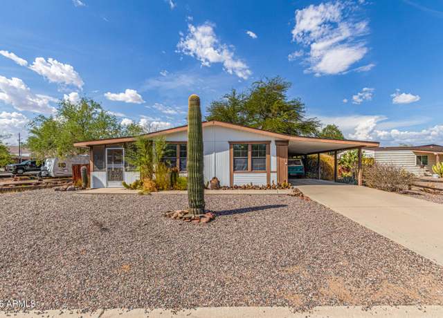 Property at 2040 W Val Vista Dr, Wickenburg, AZ 85390, 2 beds, 2 baths