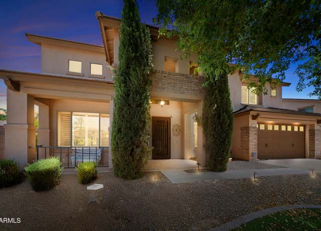 Property at 2541 E Carob Dr, Gilbert, AZ 85298, 6 beds, 4.5 baths