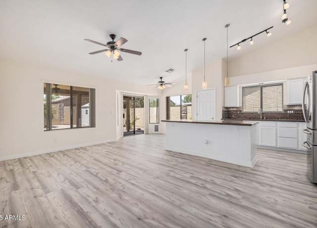 Property at 11318 S Hopi Dr, Goodyear, AZ 85338, 3 beds, 2 baths