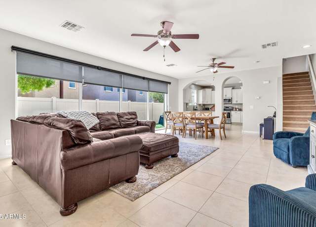 Property at 1103 S Agnes Ln, Gilbert, AZ 85296, 3 beds, 3.5 baths