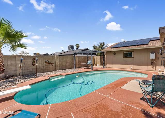 Property at 1615 W Morrow Dr, Phoenix, AZ 85027, 3 beds, 2 baths