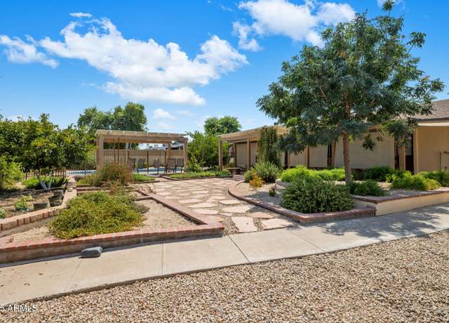 Property at 3842 W Brown St, Phoenix, AZ 85051, 3 beds, 2 baths