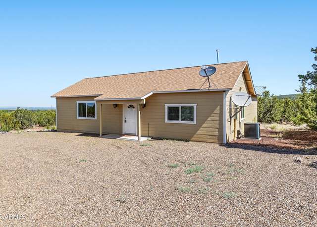 Property at 2313 E Spruce St, Williams, AZ 86046, 3 beds, 2 baths