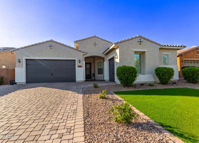 Property at 2618 E Stacey Rd, Gilbert, AZ 85298, 4 beds, 3 baths