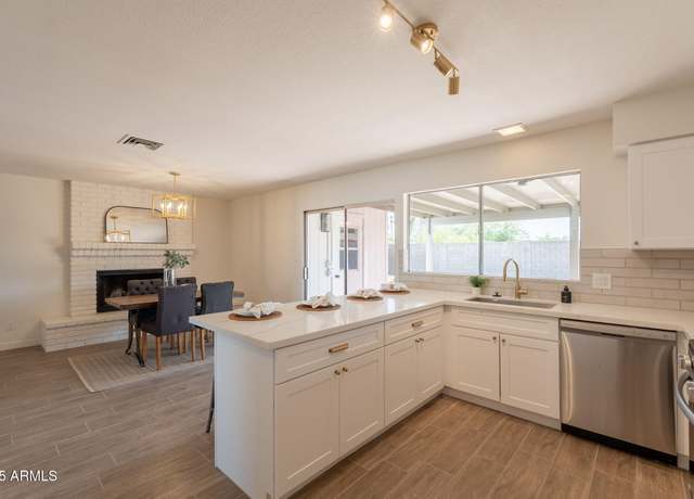 Property at 3118 S Los Altos Dr, Mesa, AZ 85202, 3 beds, 2 baths