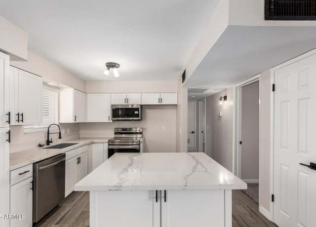 Property at 143 W Ray Rd, Chandler, AZ 85225, 2 beds, 2 baths