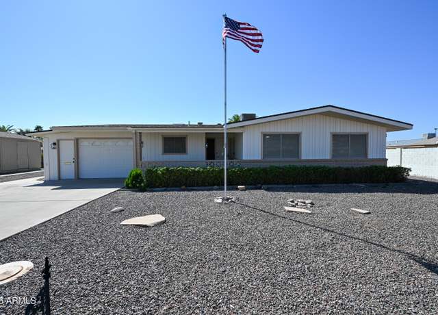Property at 10047 W Deanne Dr, Sun City, AZ 85351, 3 beds, 2 baths