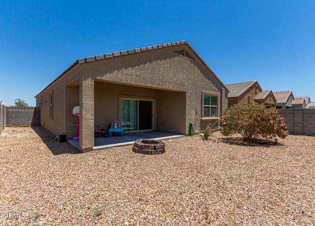 Property at 3660 N 310th Ln, Buckeye, AZ 85396, 3 beds, 2 baths