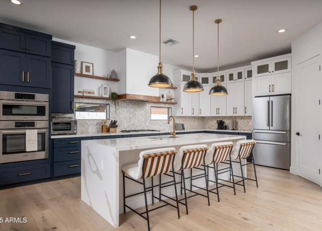 Property at 3628 E Clarendon Ave, Phoenix, AZ 85018, 4 beds, 3.5 baths