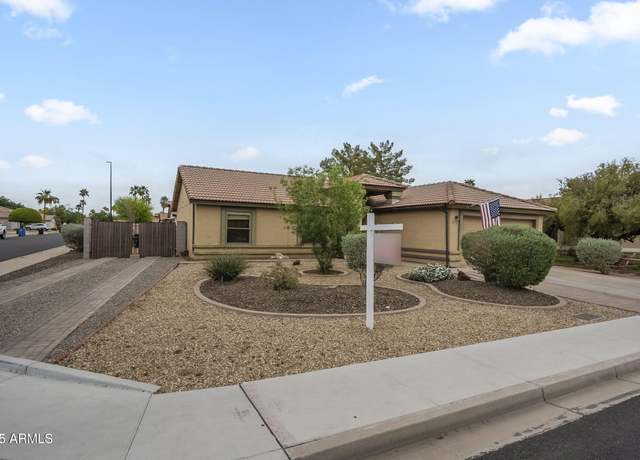 Property at 913 N Sailors Way, Gilbert, AZ 85234, 3 beds, 2 baths