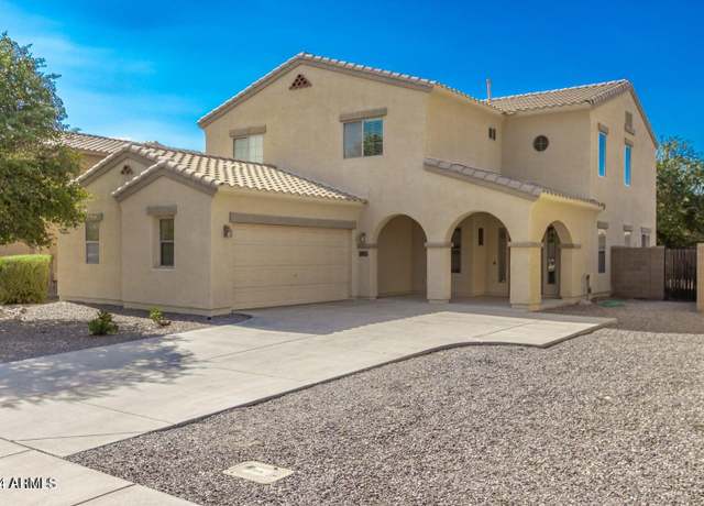 Property at 992 E Sourwood Dr, Gilbert, AZ 85298, 5 beds, 2.5 baths