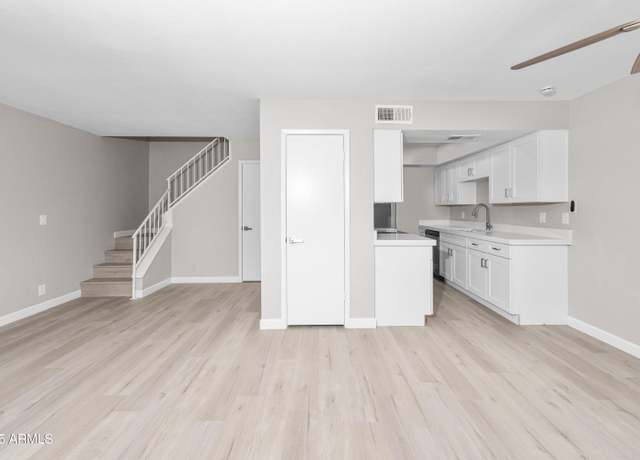 Property at 286 W Palomino Dr #147, Chandler, AZ 85225, 2 beds, 1.5 baths