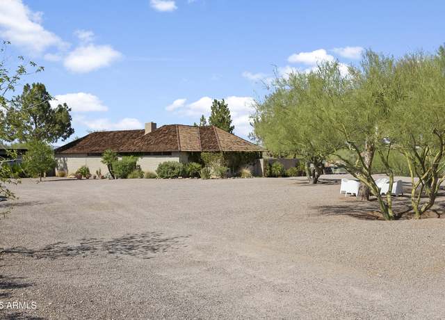 Property at 4108 E Fanfol Dr, Phoenix, AZ 85028, 4 beds, 2 baths